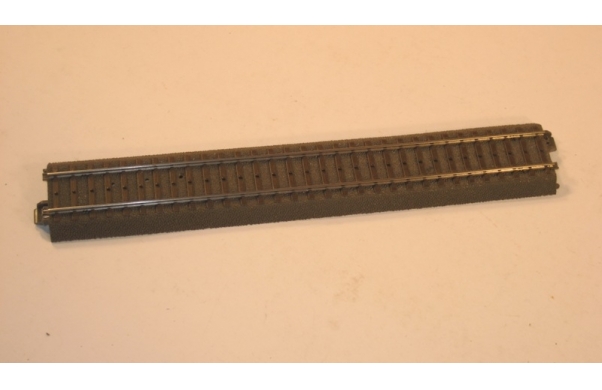 Märklin, C-Gleis, gerade Schiene