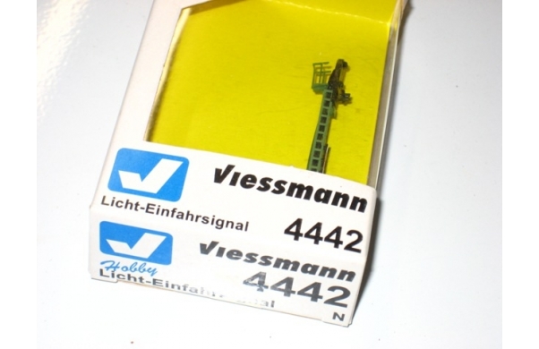 Viessmann, Licht-Einfahrsignal