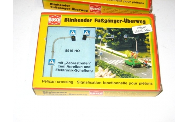 Blinkender Fußgänger-Überweg