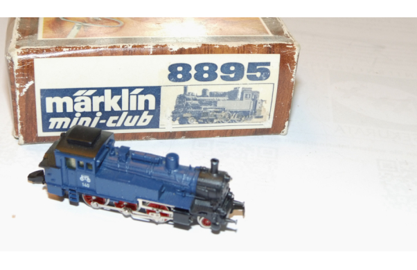 BR 74, blau