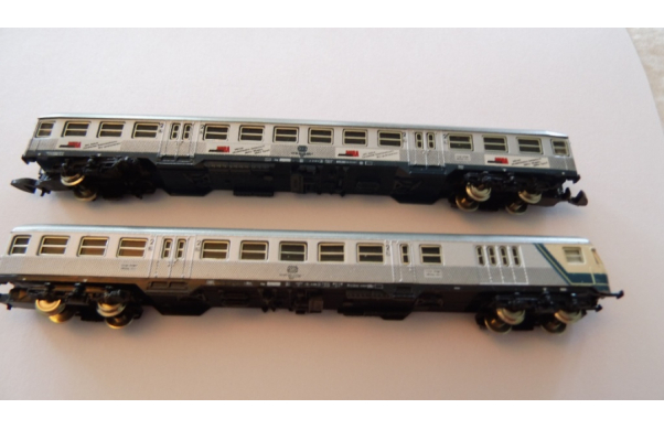 2 Silberlinge mit 'Steuerwagen