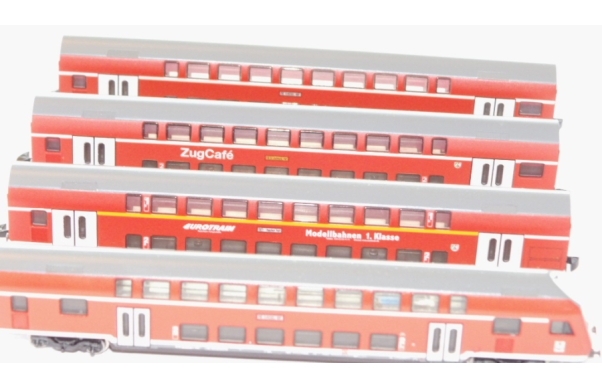 Doppelstockwagen, 4 x, mit Steuerwagen